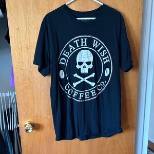 Men’s Black Graphic Tee